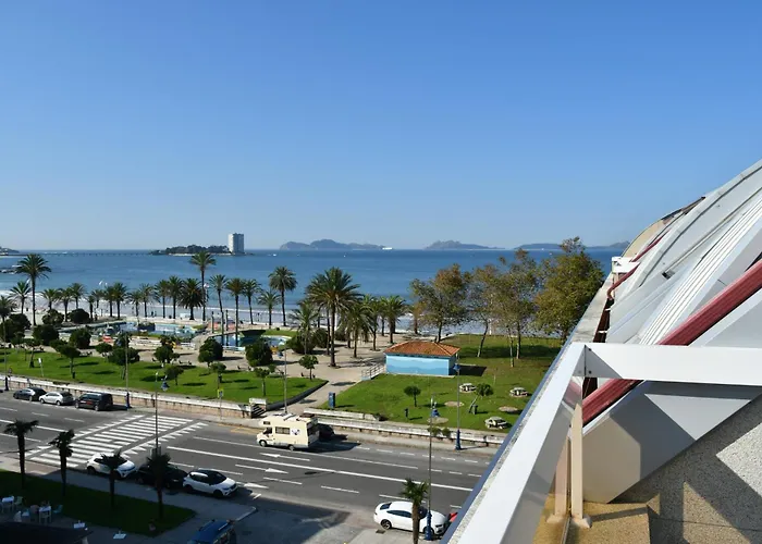 Primera Linea De Playa Samil Costa Con Garaje Incluido
