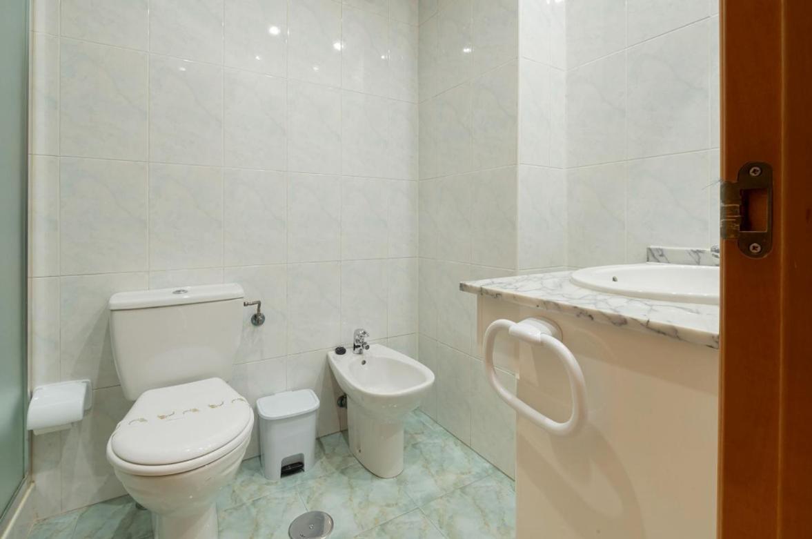 Appartement Primera Linea De Playa Samil Costa Con Garaje Incluido *
