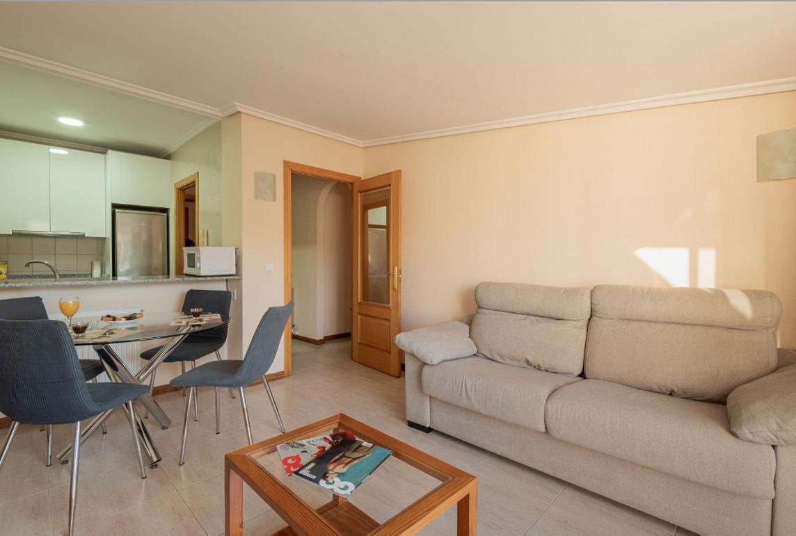 Primera Linea De Playa Samil Costa Con Garaje Incluido Apartment Vigo