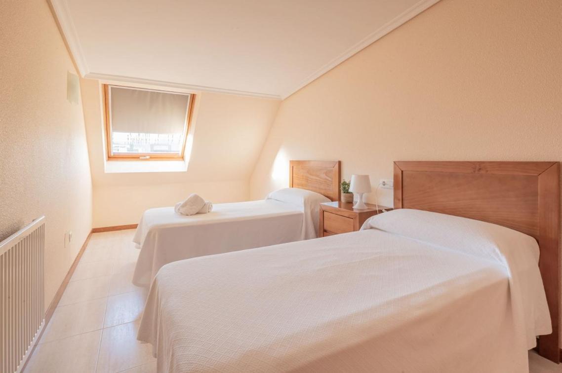 Apartment Primera Linea De Playa Samil Costa Con Garaje Incluido