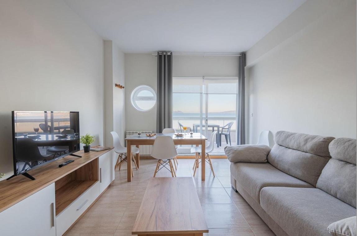 Primera Linea De Playa Samil Costa Con Garaje Incluido Apartment *