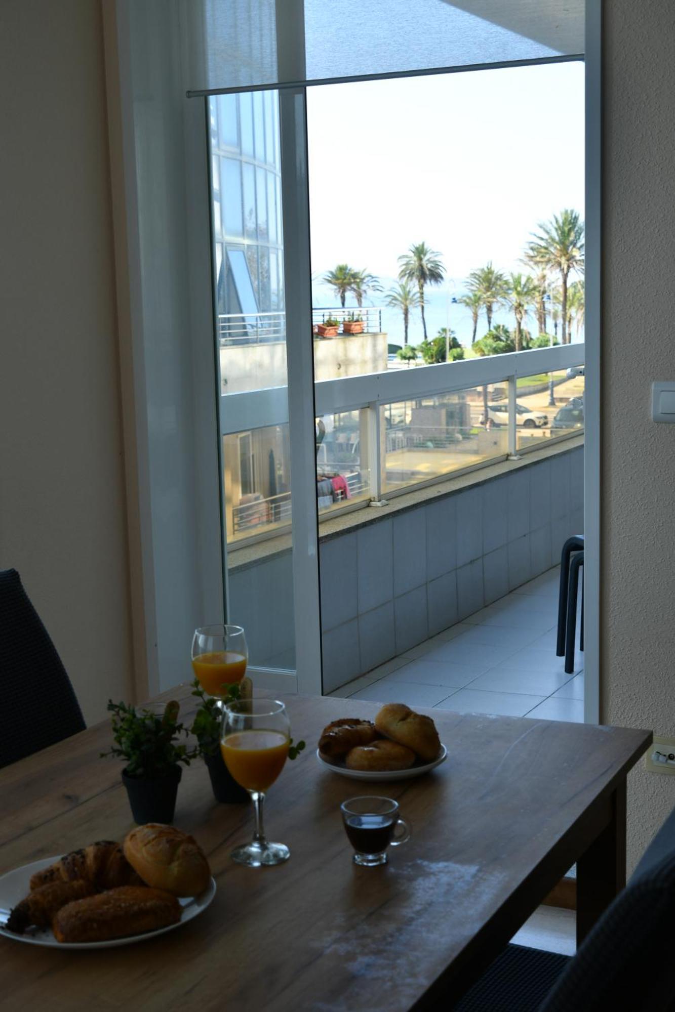 Primera Linea De Playa Samil Costa Con Garaje Incluido * Vigo
